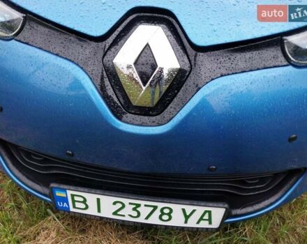 Синий Рено Зое, объемом двигателя 0 л и пробегом 46 тыс. км за 10300 $, фото 6 на Automoto.ua