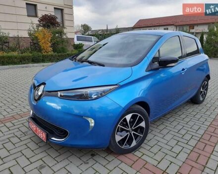 Синий Рено Зое, объемом двигателя 0 л и пробегом 61 тыс. км за 9799 $, фото 4 на Automoto.ua