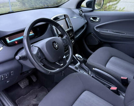 Синій Рено Зое, об'ємом двигуна 0 л та пробігом 205 тис. км за 8450 $, фото 24 на Automoto.ua