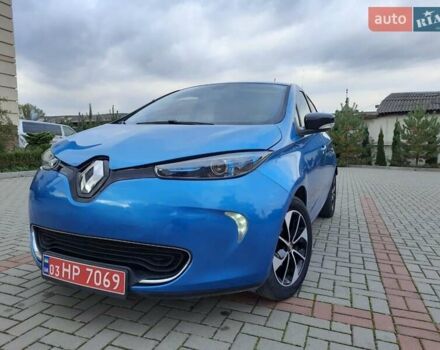 Синий Рено Зое, объемом двигателя 0 л и пробегом 61 тыс. км за 9799 $, фото 1 на Automoto.ua
