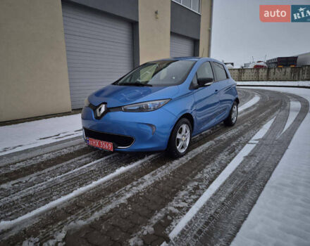 Синий Рено Зое, объемом двигателя 0 л и пробегом 136 тыс. км за 8700 $, фото 2 на Automoto.ua