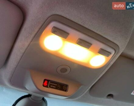 Синий Рено Зое, объемом двигателя 0 л и пробегом 55 тыс. км за 11490 $, фото 31 на Automoto.ua