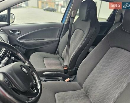 Синий Рено Зое, объемом двигателя 0 л и пробегом 206 тыс. км за 9400 $, фото 35 на Automoto.ua