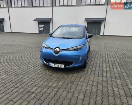 Синий Рено Зое, объемом двигателя 0 л и пробегом 206 тыс. км за 9400 $, фото 2 на Automoto.ua