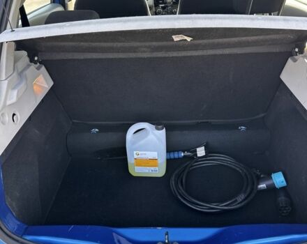 Синій Рено Зое, об'ємом двигуна 0 л та пробігом 55 тис. км за 10900 $, фото 4 на Automoto.ua