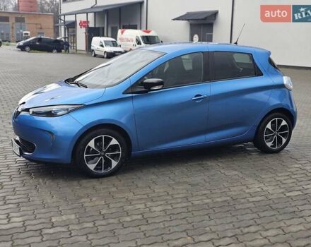 Синий Рено Зое, объемом двигателя 0 л и пробегом 206 тыс. км за 9400 $, фото 38 на Automoto.ua