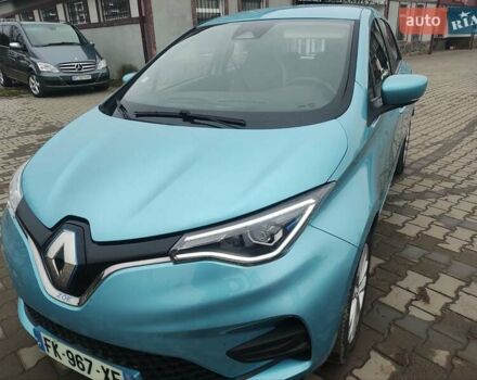 Синий Рено Зое, объемом двигателя 0 л и пробегом 30 тыс. км за 11999 $, фото 1 на Automoto.ua