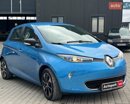 Синий Рено Зое, объемом двигателя 0 л и пробегом 55 тыс. км за 11490 $, фото 2 на Automoto.ua