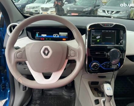 Синий Рено Зое, объемом двигателя 0 л и пробегом 55 тыс. км за 11490 $, фото 20 на Automoto.ua