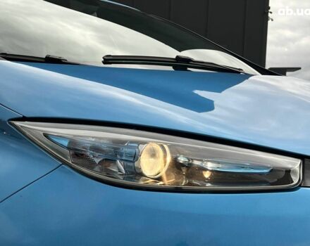 Синий Рено Зое, объемом двигателя 0 л и пробегом 55 тыс. км за 11490 $, фото 12 на Automoto.ua