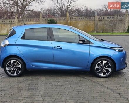 Синий Рено Зое, объемом двигателя 0 л и пробегом 206 тыс. км за 9400 $, фото 9 на Automoto.ua