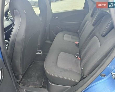 Синий Рено Зое, объемом двигателя 0 л и пробегом 206 тыс. км за 9400 $, фото 34 на Automoto.ua