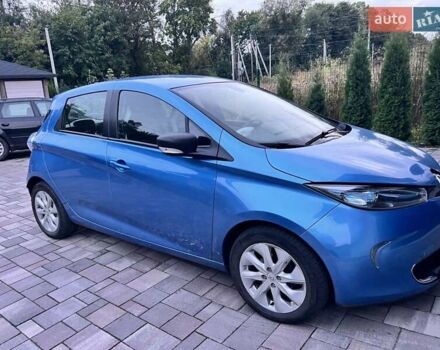 Синий Рено Зое, объемом двигателя 0 л и пробегом 76 тыс. км за 9300 $, фото 4 на Automoto.ua