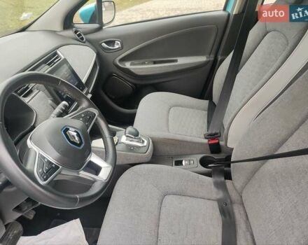 Синий Рено Зое, объемом двигателя 0 л и пробегом 30 тыс. км за 11999 $, фото 13 на Automoto.ua