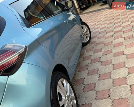 Рено Зое 2020 в Ровно на Automoto.ua Синий Рено Зое, объемом двигателя 0 л и пробегом 87 тыс. км за 11499 $, фото 61 на Automoto.ua