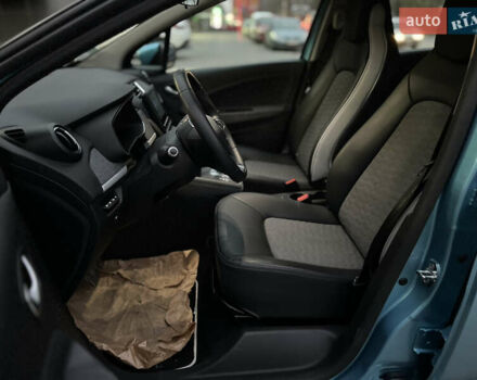 Синій Рено Зое, об'ємом двигуна 0 л та пробігом 90 тис. км за 12900 $, фото 24 на Automoto.ua