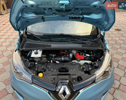 Синий Рено Зое, объемом двигателя 0 л и пробегом 87 тыс. км за 11499 $, фото 36 на Automoto.ua