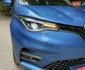 Синий Рено Зое, объемом двигателя 0 л и пробегом 141 тыс. км за 12577 $, фото 61 на Automoto.ua