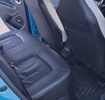 Синий Рено Зое, объемом двигателя 0 л и пробегом 85 тыс. км за 13999 $, фото 26 на Automoto.ua