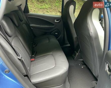 Синий Рено Зое, объемом двигателя 0 л и пробегом 141 тыс. км за 12577 $, фото 17 на Automoto.ua