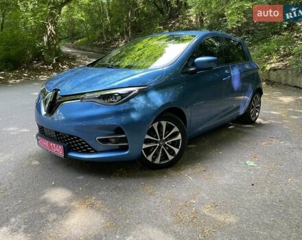 Синий Рено Зое, объемом двигателя 0 л и пробегом 141 тыс. км за 12577 $, фото 50 на Automoto.ua