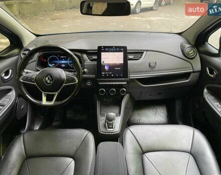 Синий Рено Зое, объемом двигателя 0 л и пробегом 141 тыс. км за 12577 $, фото 21 на Automoto.ua