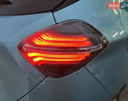 Синій Рено Зое, об'ємом двигуна 0 л та пробігом 90 тис. км за 12900 $, фото 11 на Automoto.ua