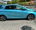 Синий Рено Зое, объемом двигателя 0 л и пробегом 82 тыс. км за 12500 $, фото 3 на Automoto.ua