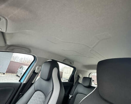 Синий Рено Зое, объемом двигателя 0 л и пробегом 60 тыс. км за 12999 $, фото 21 на Automoto.ua