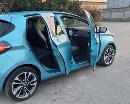 Синий Рено Зое, объемом двигателя 0 л и пробегом 85 тыс. км за 13999 $, фото 17 на Automoto.ua