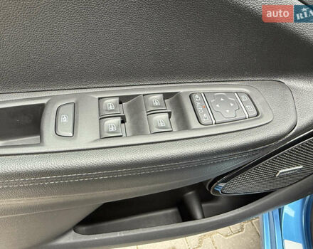 Синий Рено Зое, объемом двигателя 0 л и пробегом 75 тыс. км за 13300 $, фото 30 на Automoto.ua