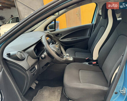 Синий Рено Зое, объемом двигателя 0 л и пробегом 87 тыс. км за 11499 $, фото 13 на Automoto.ua