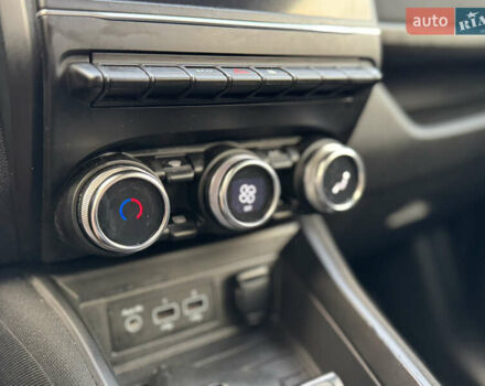 Рено Зое 2020 в Ровно на Automoto.ua Синий Рено Зое, объемом двигателя 0 л и пробегом 87 тыс. км за 11499 $, фото 43 на Automoto.ua