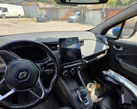 Рено Зое 2020 в Кривом Роге на Automoto.ua Синий Рено Зое, объемом двигателя 0 л и пробегом 170 тыс. км за 7999 $, фото 5 на Automoto.ua