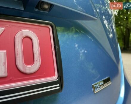 Синий Рено Зое, объемом двигателя 0 л и пробегом 141 тыс. км за 12577 $, фото 54 на Automoto.ua