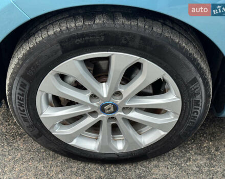 Синий Рено Зое, объемом двигателя 0 л и пробегом 56 тыс. км за 12999 $, фото 38 на Automoto.ua