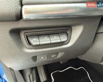 Синий Рено Зое, объемом двигателя 0 л и пробегом 75 тыс. км за 13300 $, фото 31 на Automoto.ua