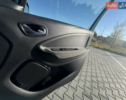 Рено Зое 2020 у Луцьку на Automoto.ua Синій Рено Зое, об'ємом двигуна 0 л та пробігом 38 тис. км за 14600 $, фото 20 на Automoto.ua