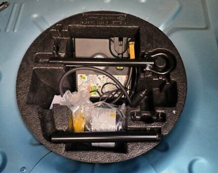 Синій Рено Зое, об'ємом двигуна 0 л та пробігом 58 тис. км за 13000 $, фото 18 на Automoto.ua