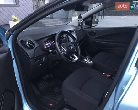 Синий Рено Зое, объемом двигателя 0 л и пробегом 25 тыс. км за 11700 $, фото 10 на Automoto.ua
