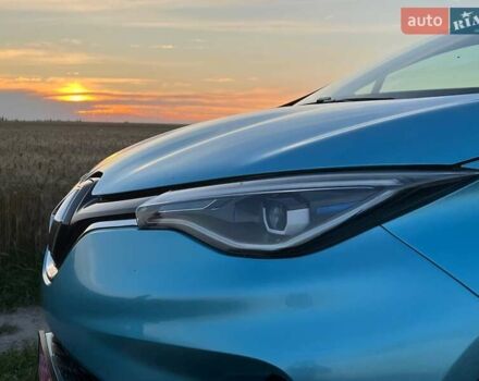 Синий Рено Зое, объемом двигателя 0 л и пробегом 45 тыс. км за 13950 $, фото 21 на Automoto.ua
