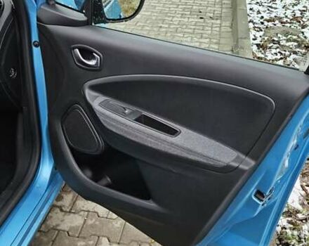 Синий Рено Зое, объемом двигателя 0 л и пробегом 49 тыс. км за 14500 $, фото 33 на Automoto.ua