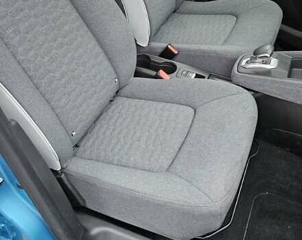 Синий Рено Зое, объемом двигателя 0 л и пробегом 49 тыс. км за 14500 $, фото 32 на Automoto.ua