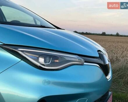 Синий Рено Зое, объемом двигателя 0 л и пробегом 45 тыс. км за 13950 $, фото 26 на Automoto.ua