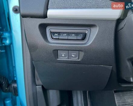 Синий Рено Зое, объемом двигателя 0 л и пробегом 45 тыс. км за 13950 $, фото 35 на Automoto.ua