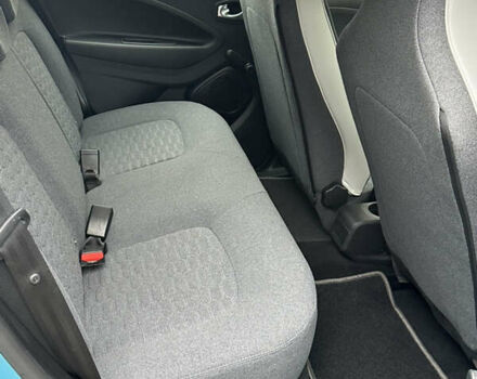 Синій Рено Зое, об'ємом двигуна 0 л та пробігом 47 тис. км за 12300 $, фото 19 на Automoto.ua