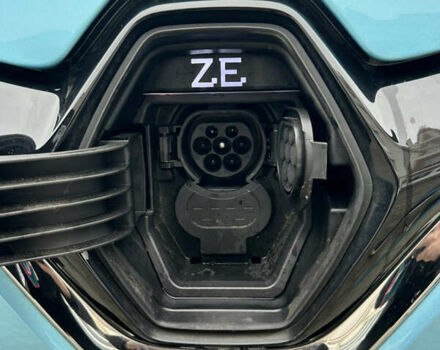 Синій Рено Зое, об'ємом двигуна 0 л та пробігом 47 тис. км за 12300 $, фото 35 на Automoto.ua