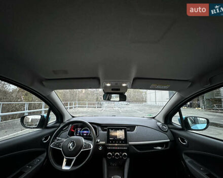 Синій Рено Зое, об'ємом двигуна 0 л та пробігом 39 тис. км за 13990 $, фото 17 на Automoto.ua