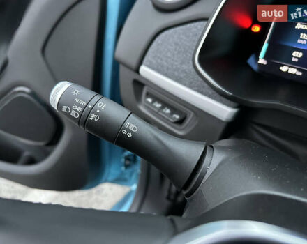 Синій Рено Зое, об'ємом двигуна 0 л та пробігом 39 тис. км за 13990 $, фото 31 на Automoto.ua