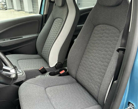 Синій Рено Зое, об'ємом двигуна 0 л та пробігом 47 тис. км за 12300 $, фото 12 на Automoto.ua